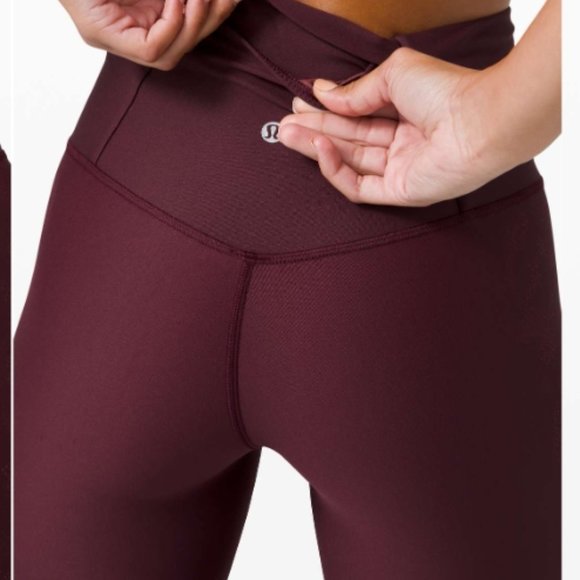 Nwt Lululemon  28" mapped out Tight 28" cassis/smoky red SenseKnit *camo* - Picture 2 of 8